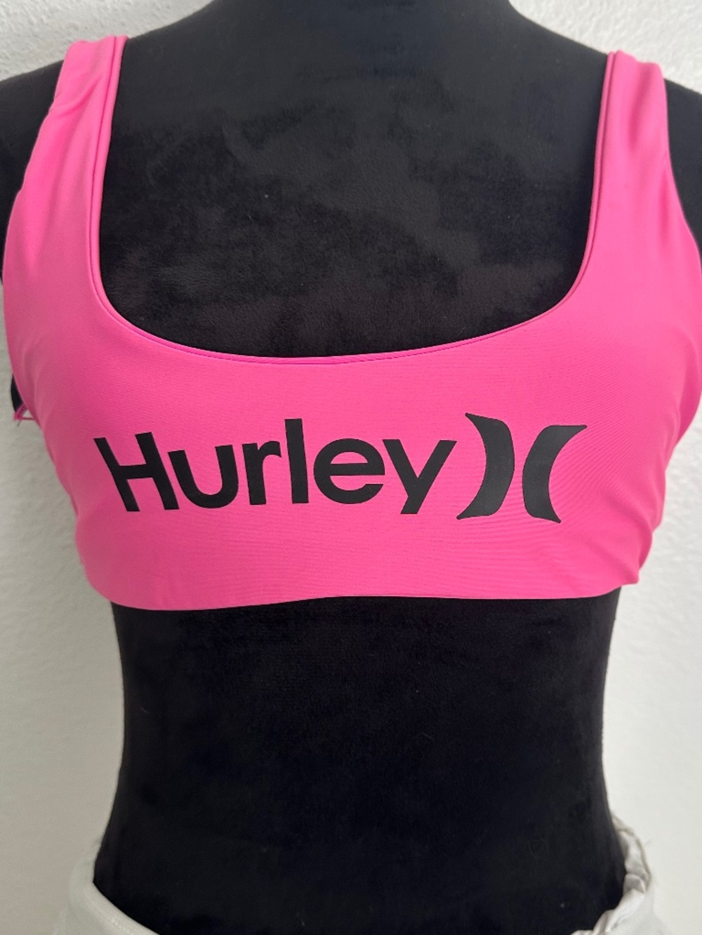 Hurley reversible Sports Bikini Top. NWT